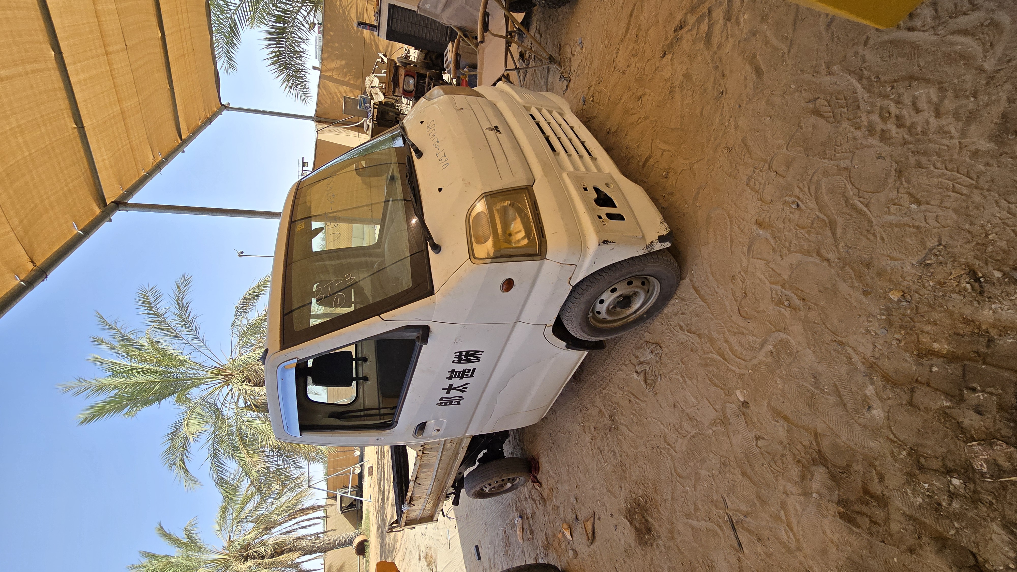 للبيع بكب قلاب فورويل 4x4 مكيف