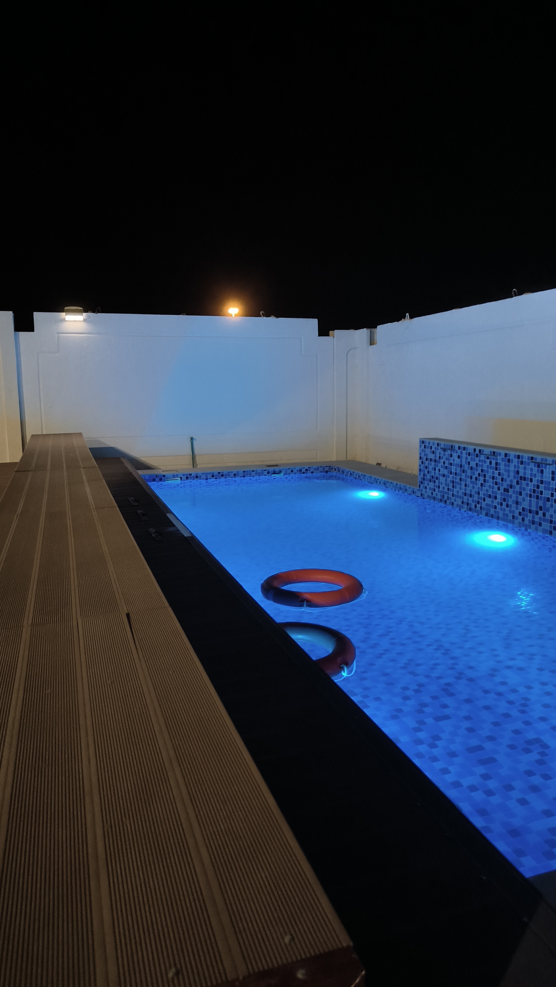 استراحه وايت جاردن