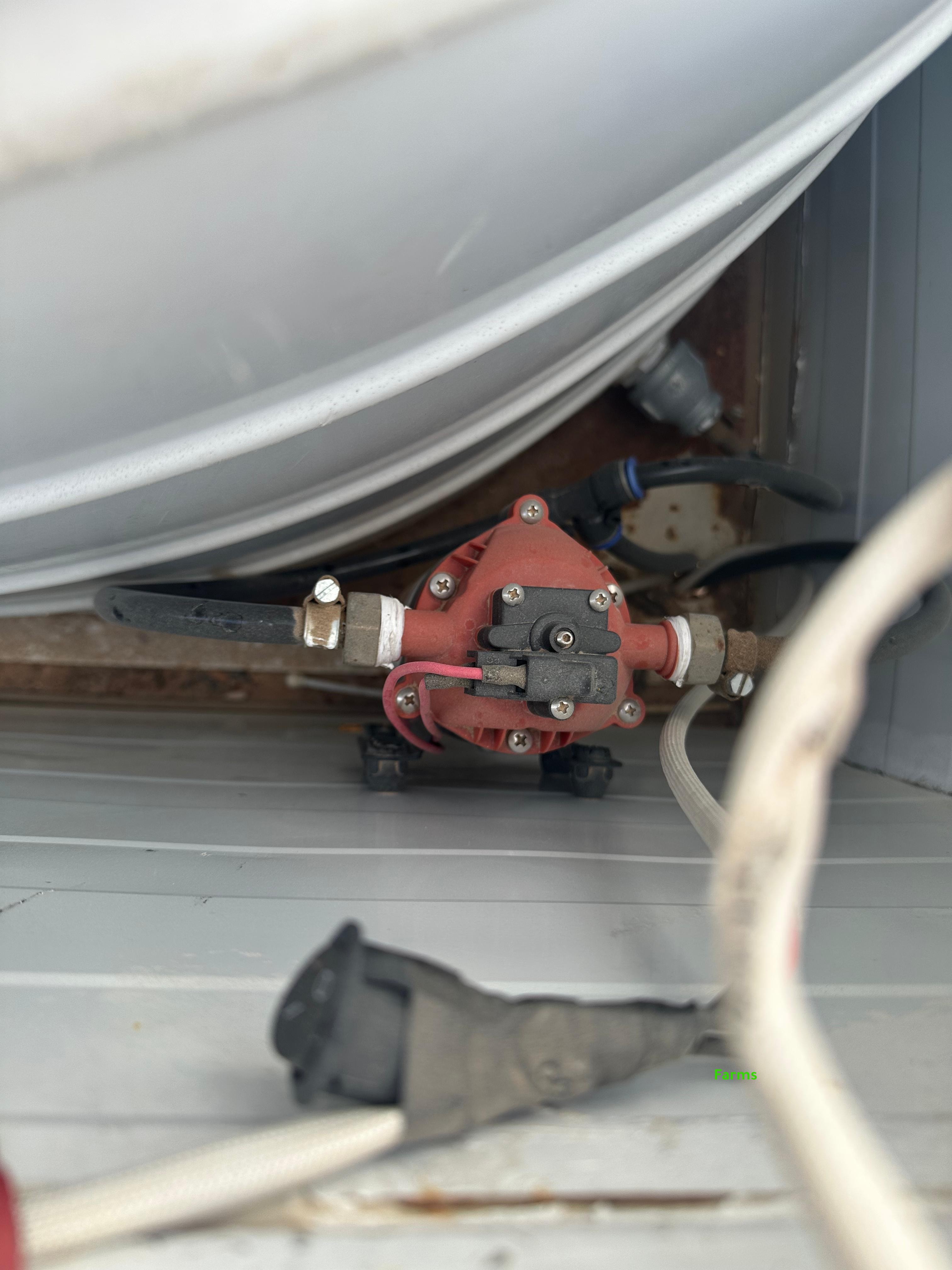 قالوصة للبر والبحر