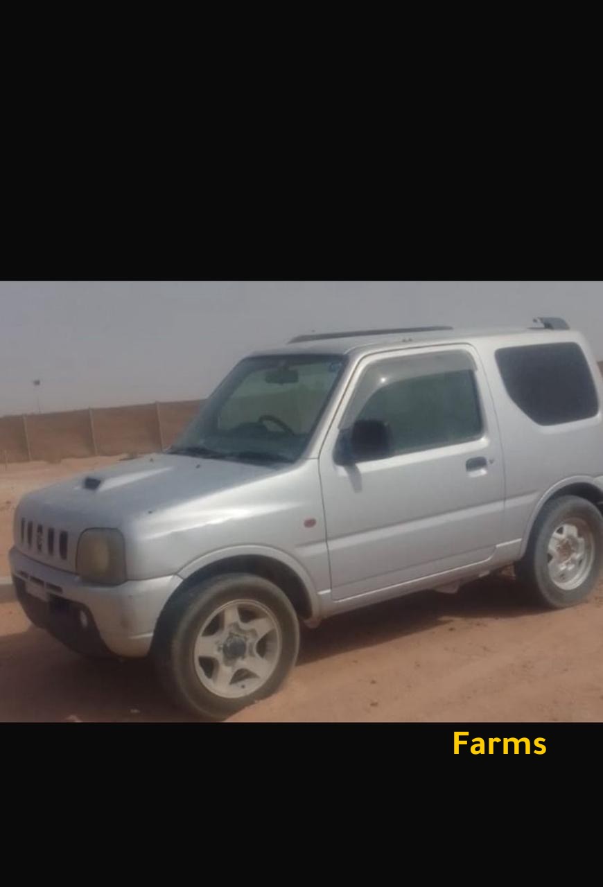 سوزاكي سكان يمين للعزب