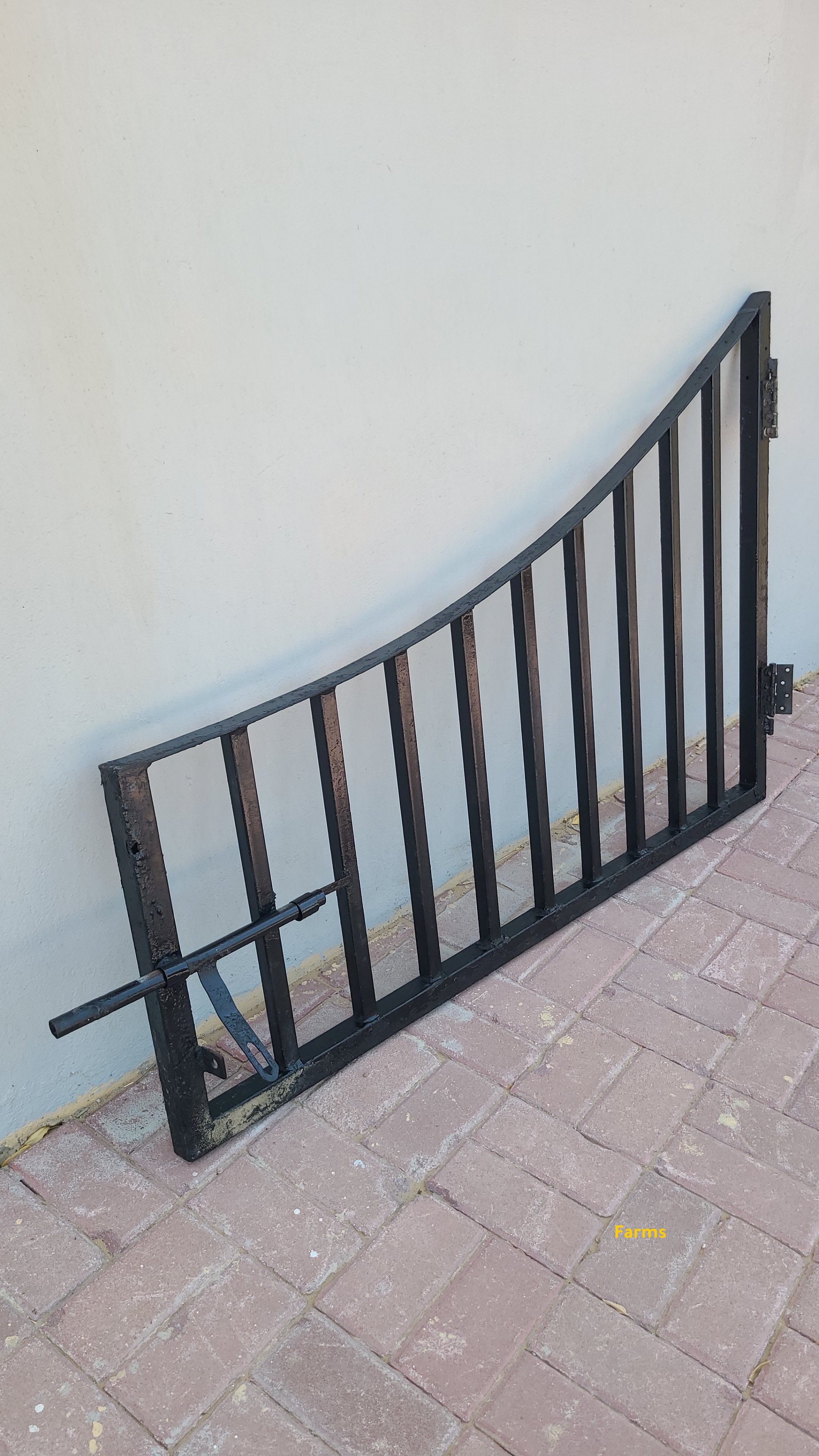 أبواب حديد للعزب والمزارع