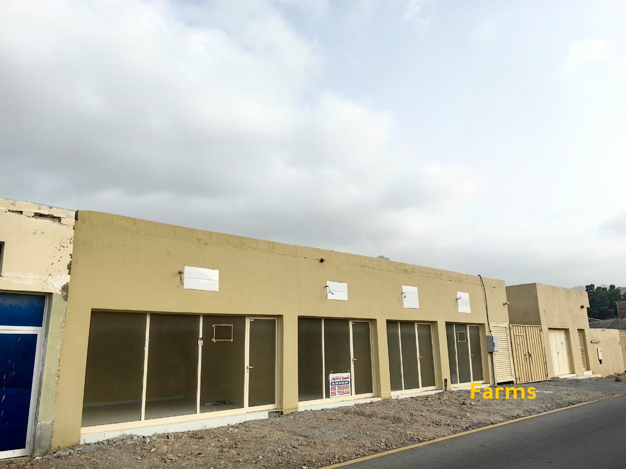 محلات للايجار في دبا الفجيره