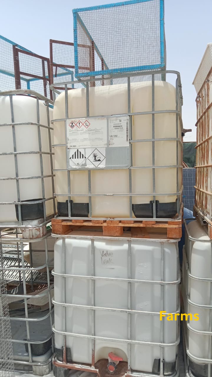 للبيع خزانات 1000 لتر مستعمله