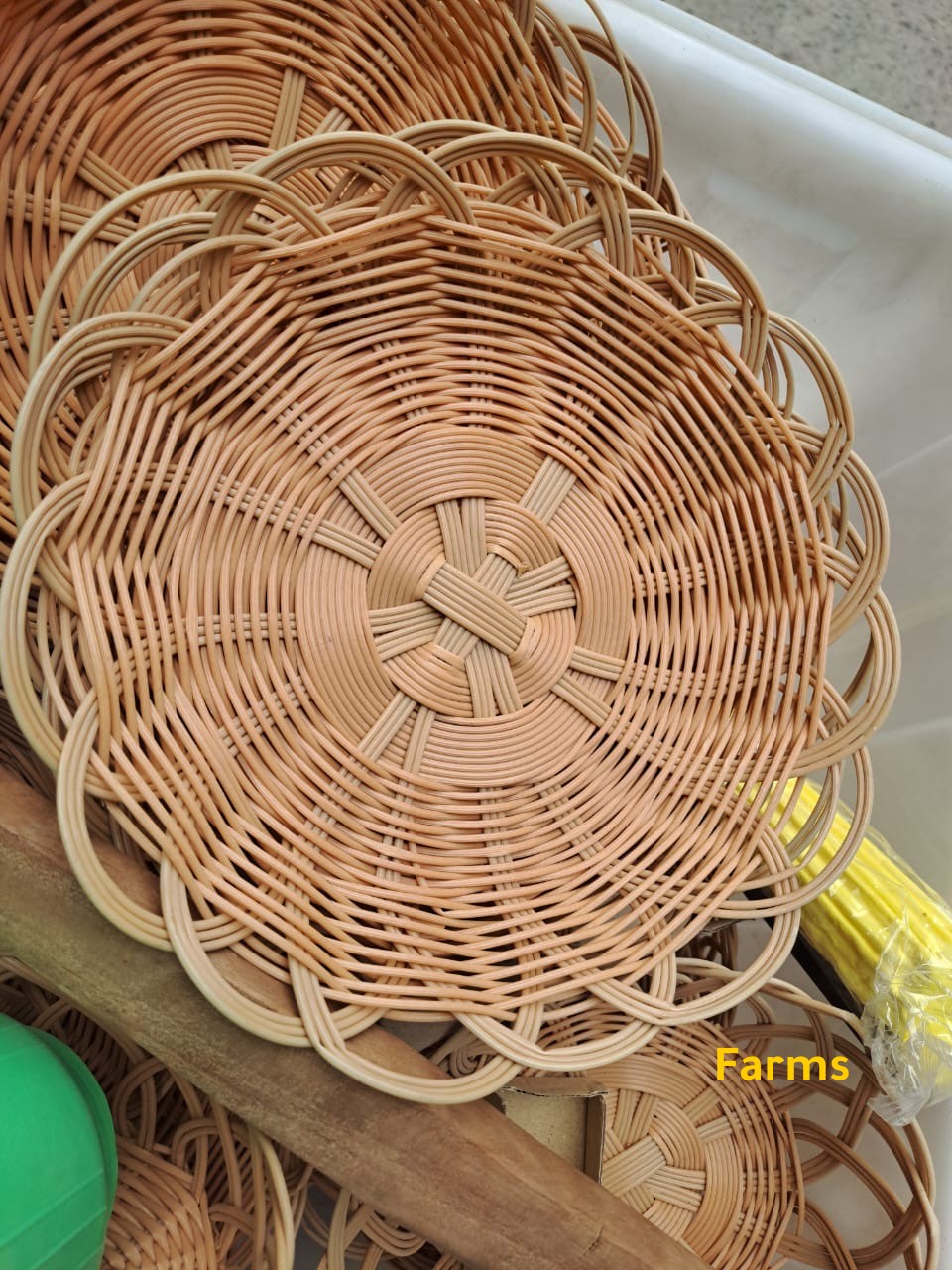 للبيع سلال جديده