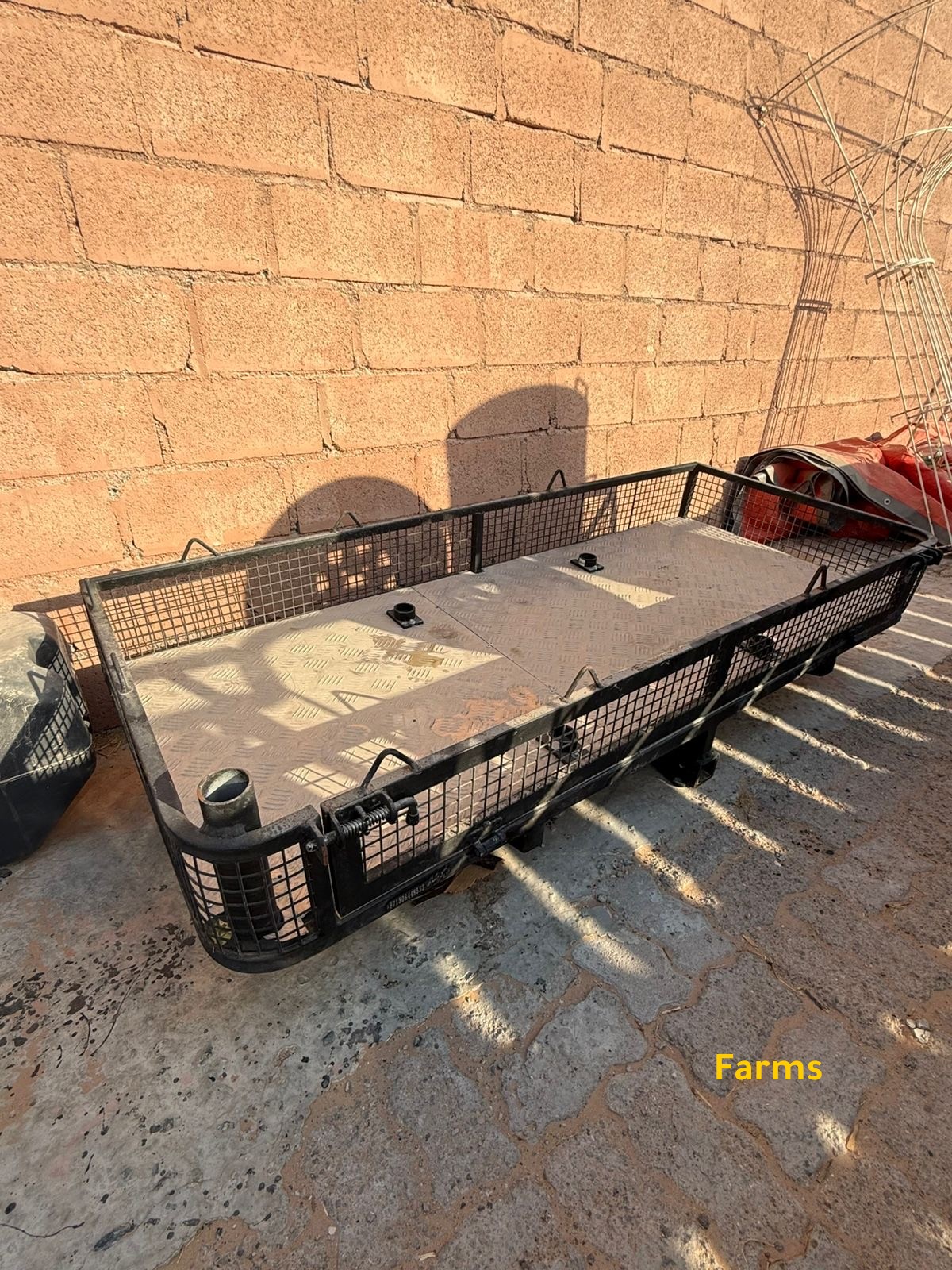 للبيع سله من تصنيع بن كريشان