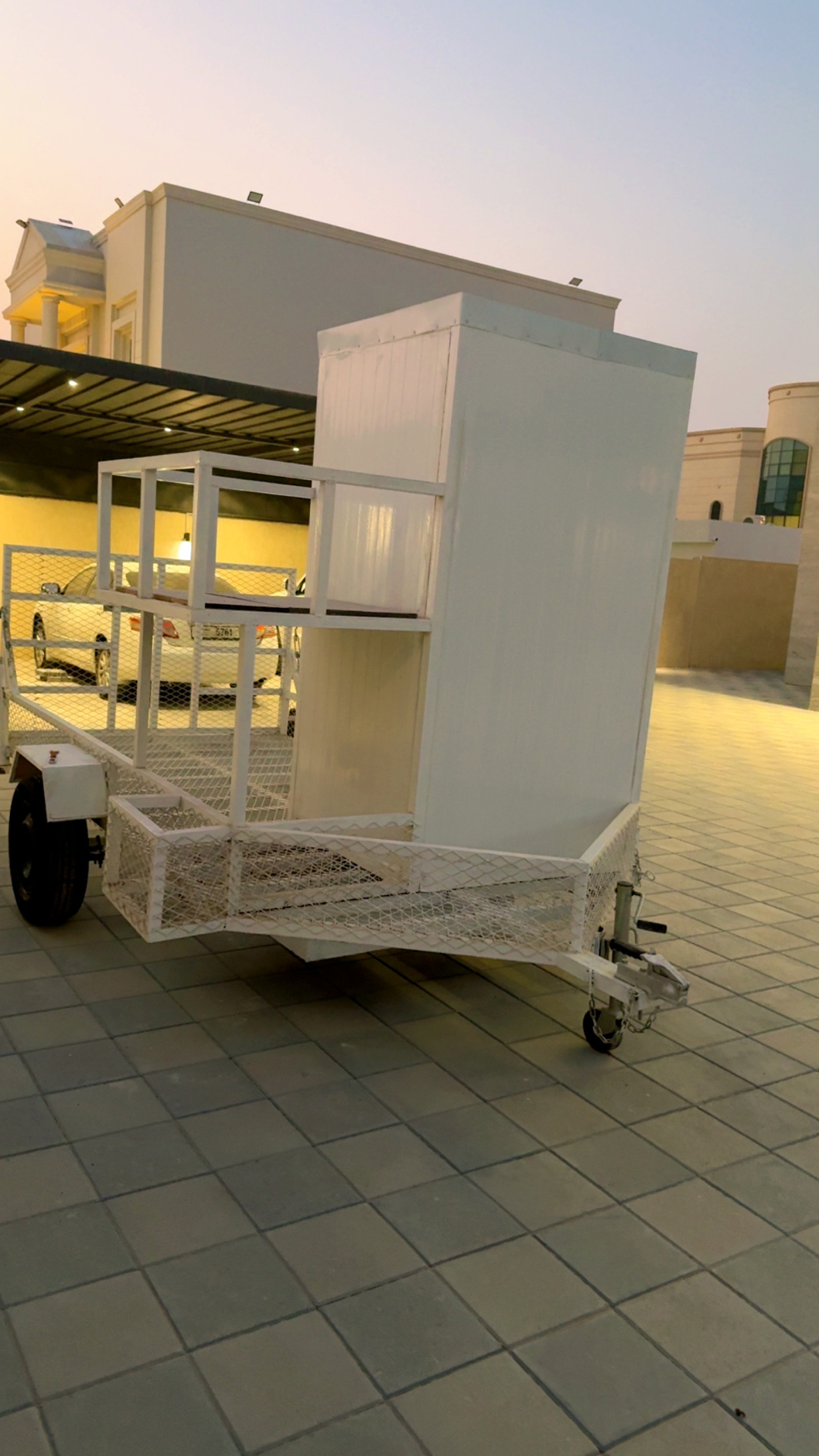 للبيع قالوصه  مقطوره بحمام